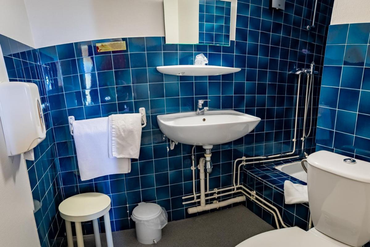 Hotel Le Boischaut - Citotel Шатору Екстер'єр фото