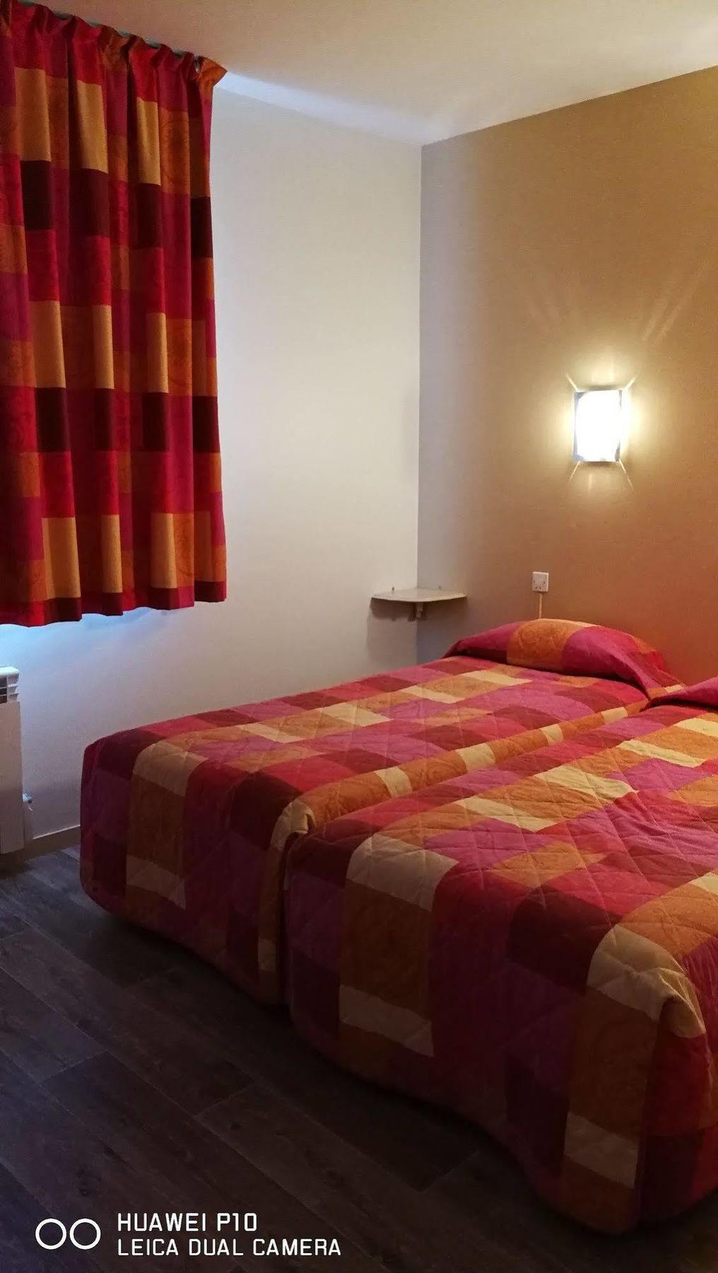 Hotel Le Boischaut - Citotel Шатору Екстер'єр фото